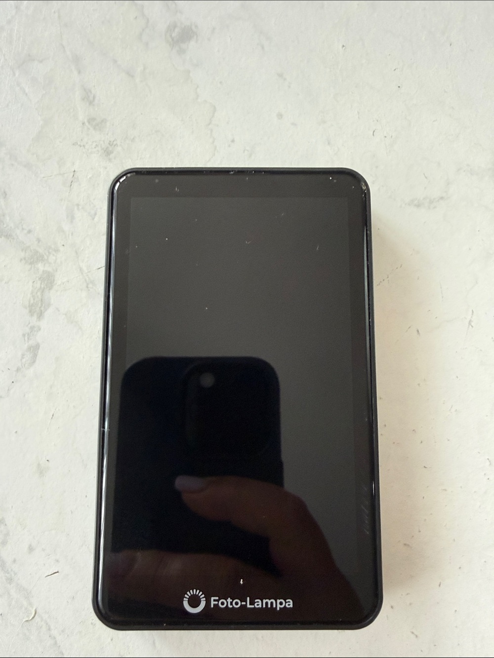Magnetic vlog selfie screen